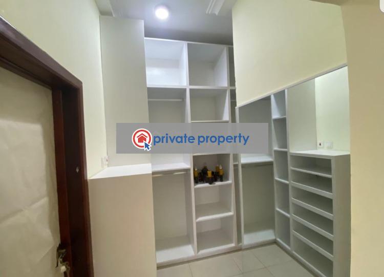 4 bedroom Townhouse For Sale &nbsp;lashibi Near Funeral Home Sakumono Tema Accra - 6