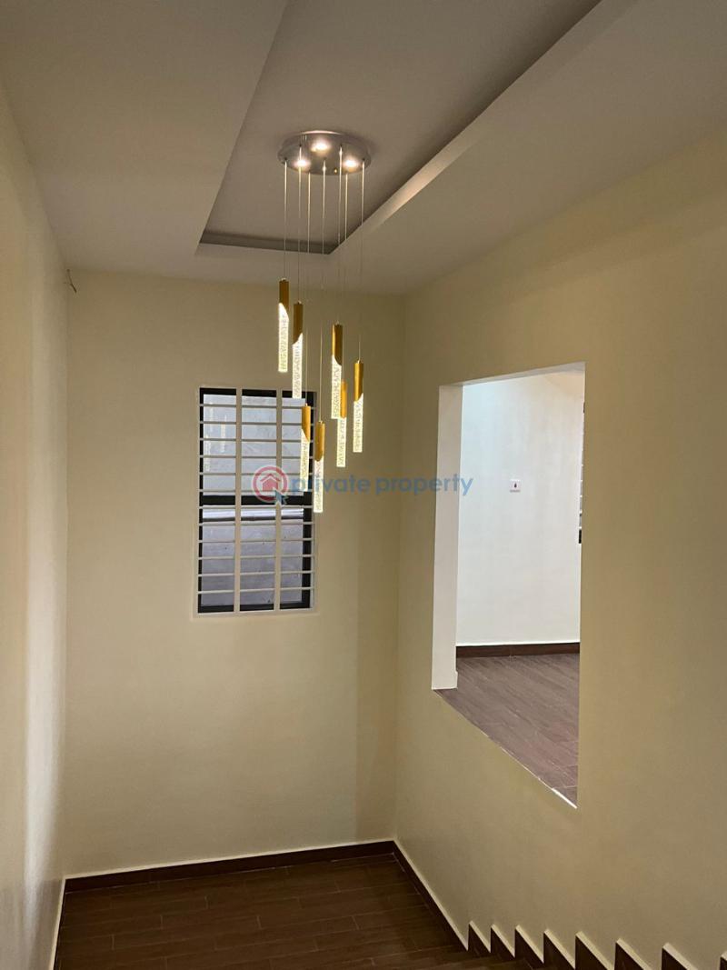 4 bedroom Detached Duplex For Sale Kwabenya Ga East Municipal Accra - 4
