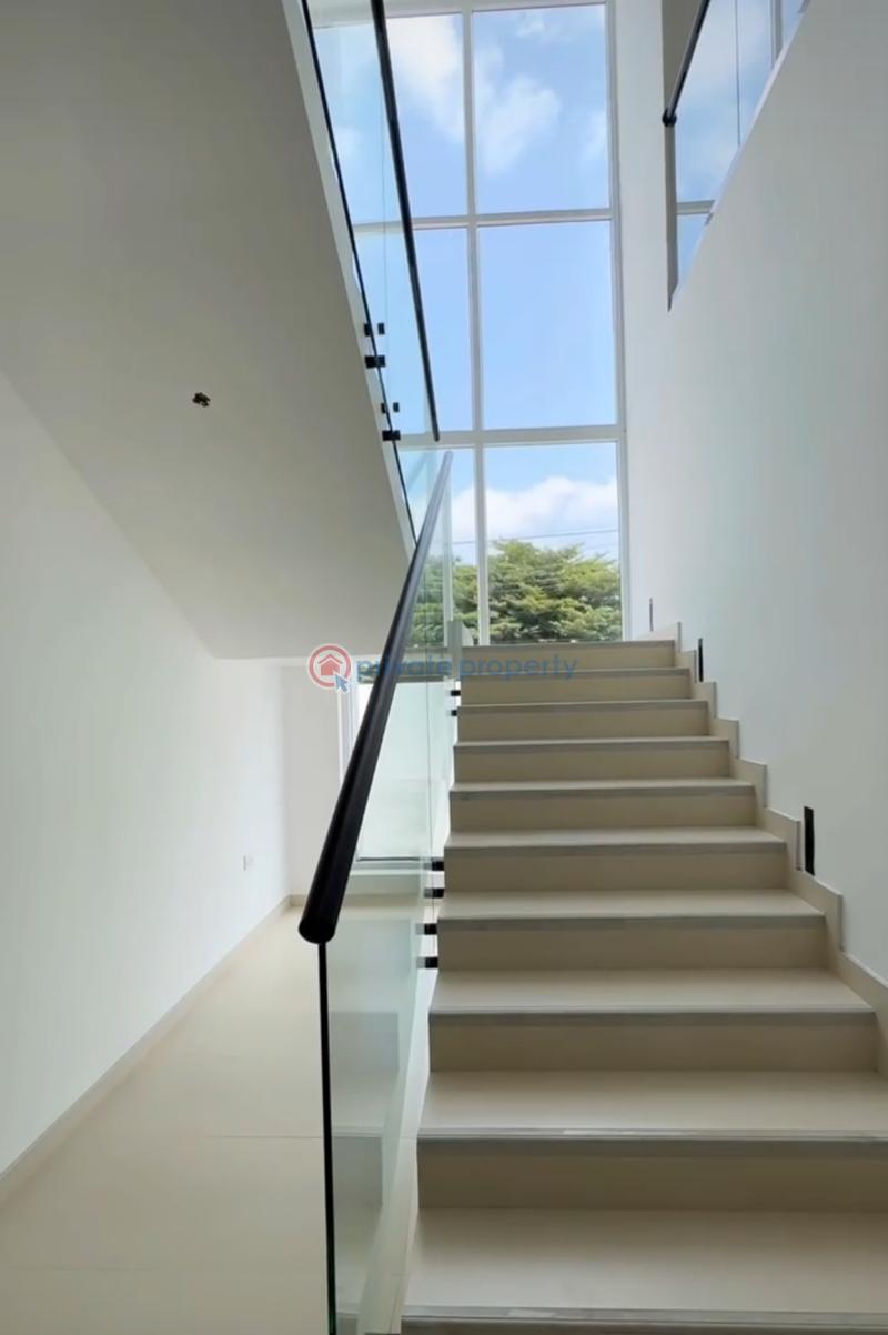 4 bedroom Detached Duplex For Sale Sakumono Ghana Accra Metropolitan  - 45