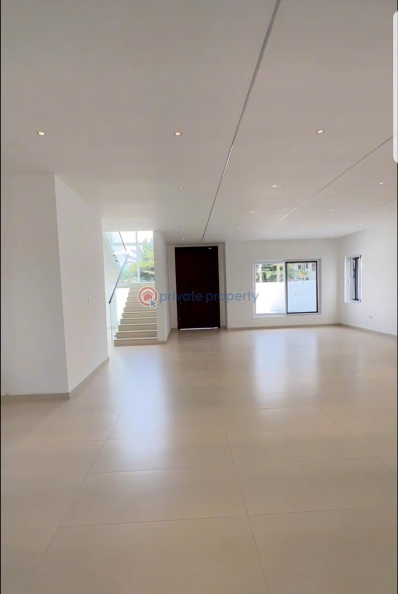 4 bedroom Detached Duplex For Sale Sakumono Ghana Accra Metropolitan  - 35