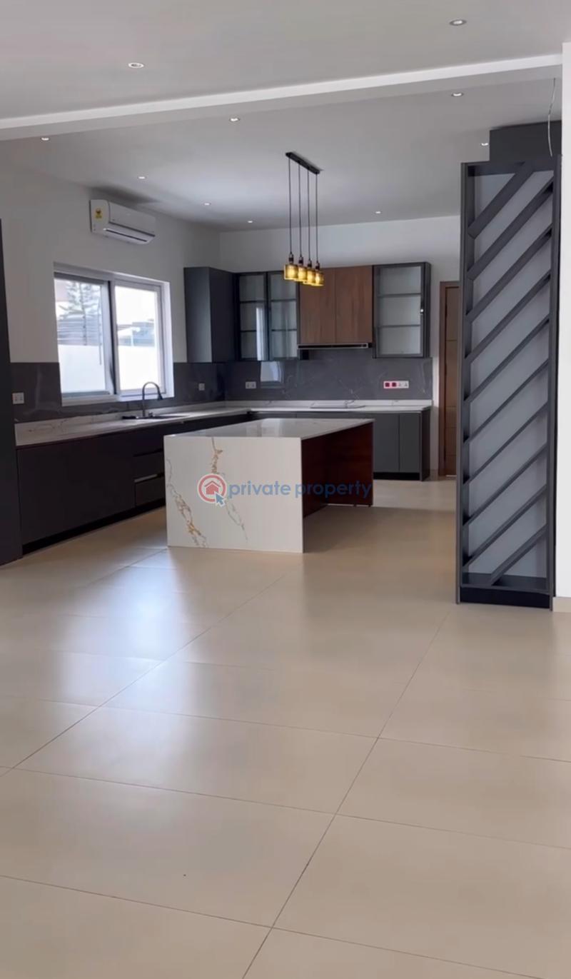 4 bedroom Detached Duplex For Sale Sakumono Ghana Accra Metropolitan  - 36