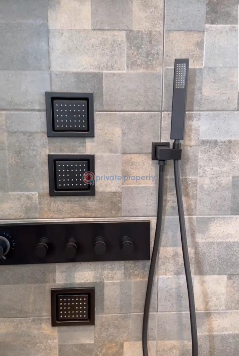 4 bedroom Detached Duplex For Sale Sakumono Ghana Accra Metropolitan  - 49