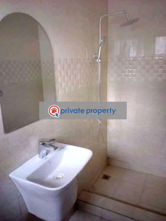 4 bedroom House For Sale &nbsp;school Junction East Legon Accra - 12