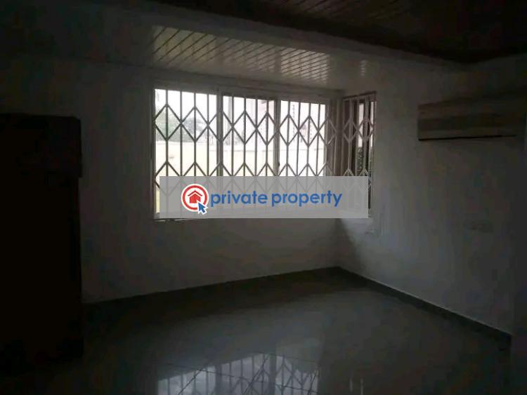 4 bedroom House For Sale &nbsp;school Junction East Legon Accra - 14