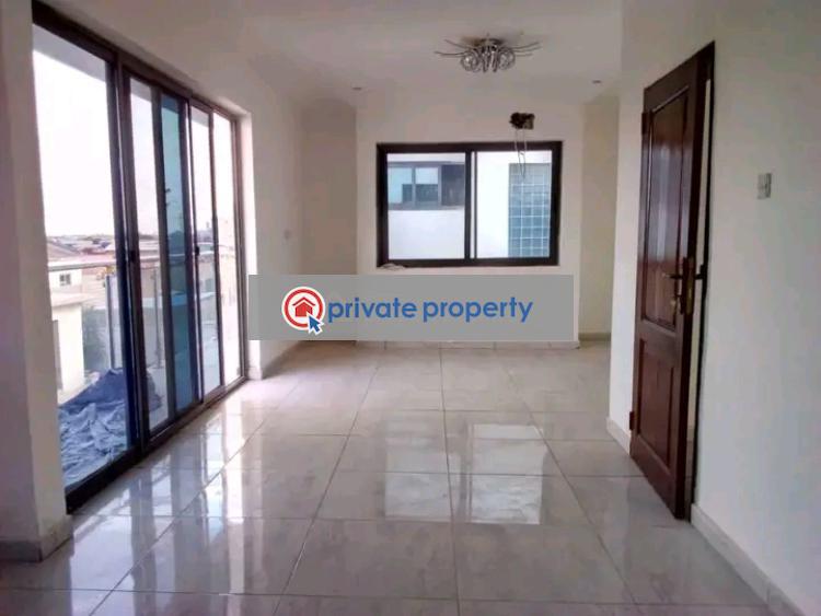 4 bedroom House For Sale &nbsp;school Junction East Legon Accra - 2