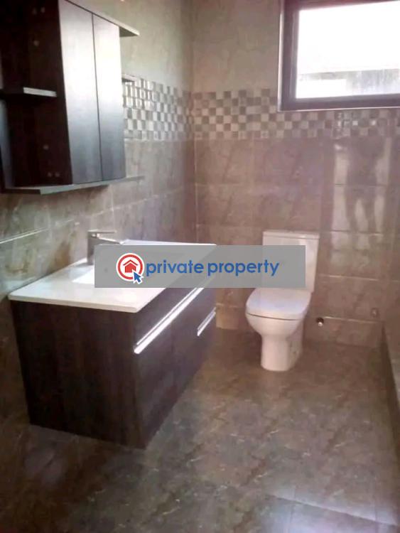 4 bedroom House For Sale &nbsp;school Junction East Legon Accra - 17
