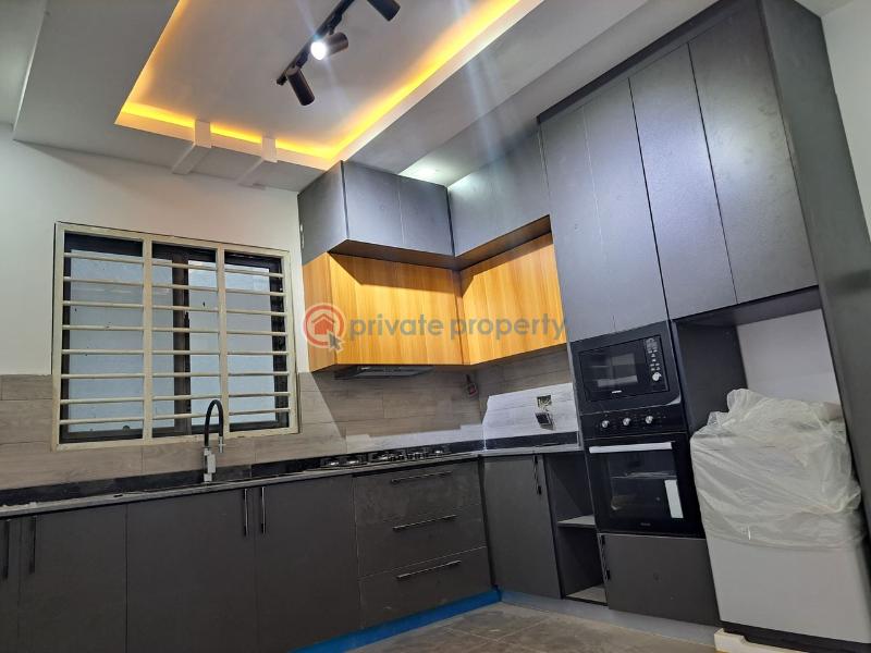 4 bedroom Townhouse For Sale Lashibi Spintex Accra - 3