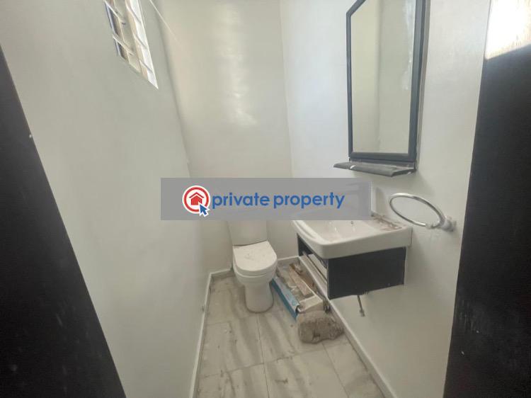 4 bedroom House For Sale &nbsp;ogbojo East Legon Accra - 11