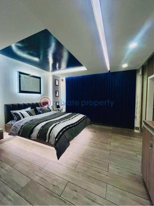 8 bedroom House For Sale Labone La Dade Kotopon Municipal Accra - 21