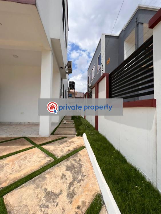 4 bedroom House For Sale Adenta Municipal Accra - 3