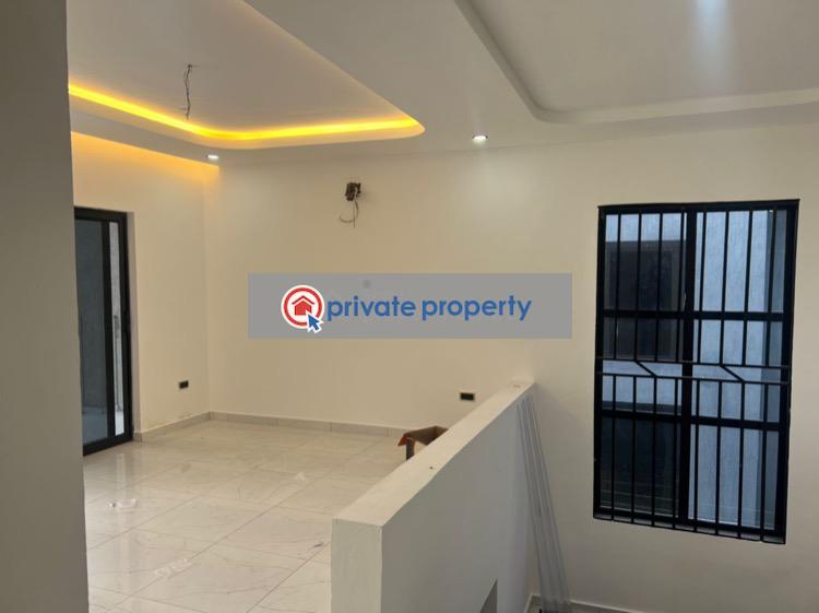 4 bedroom Townhouse For Sale &nbsp;adjringanor Near The Galaxy School Annex Accra Metropolitan  - 9