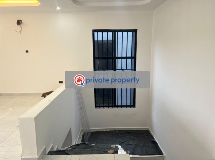 4 bedroom Townhouse For Sale &nbsp;adjringanor Near The Galaxy School Annex Accra Metropolitan  - 8