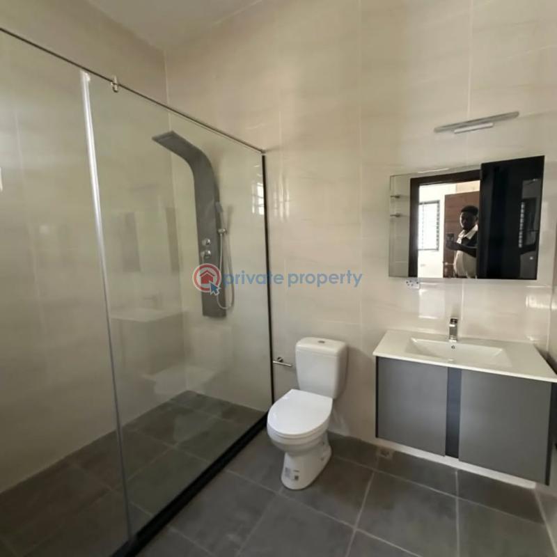 4 bedroom House For Sale Adjiriganor East Legon Accra - 18