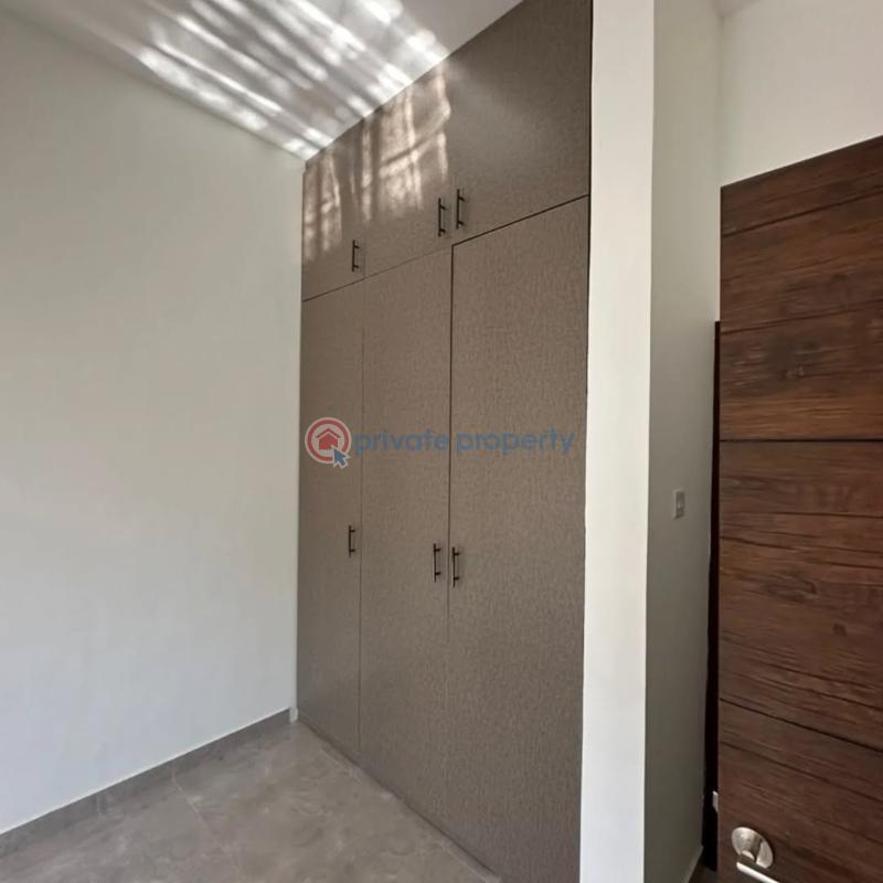 4 bedroom House For Sale Adjiriganor East Legon Accra - 14