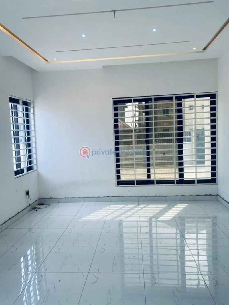 4 bedroom House For Sale Lakeside Estates. Adenta Municipal Accra - 16