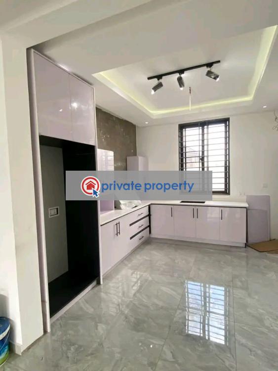 4 bedroom House For Sale Adenta Municipal Accra - 3