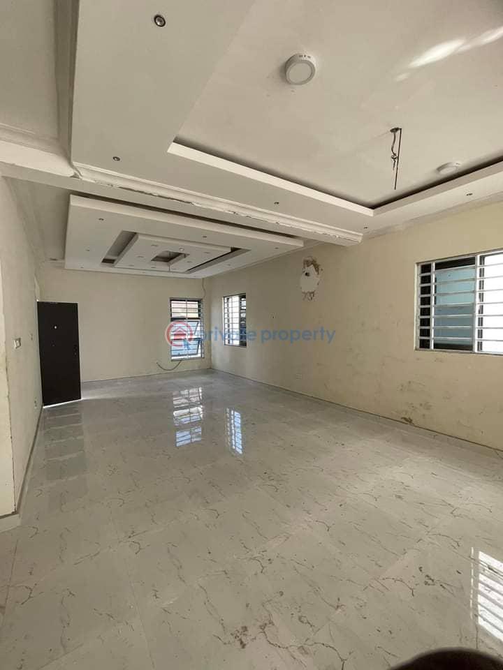 4 bedroom House For Sale Comm 18 Spintex Accra - 2