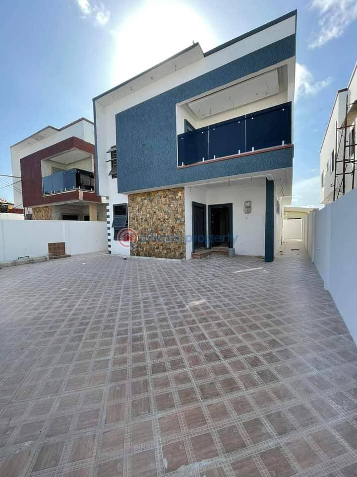 4 bedroom House For Sale Comm 18 Spintex Accra - 1