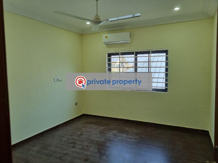 4 bedroom House For Sale Tema Accra - 9