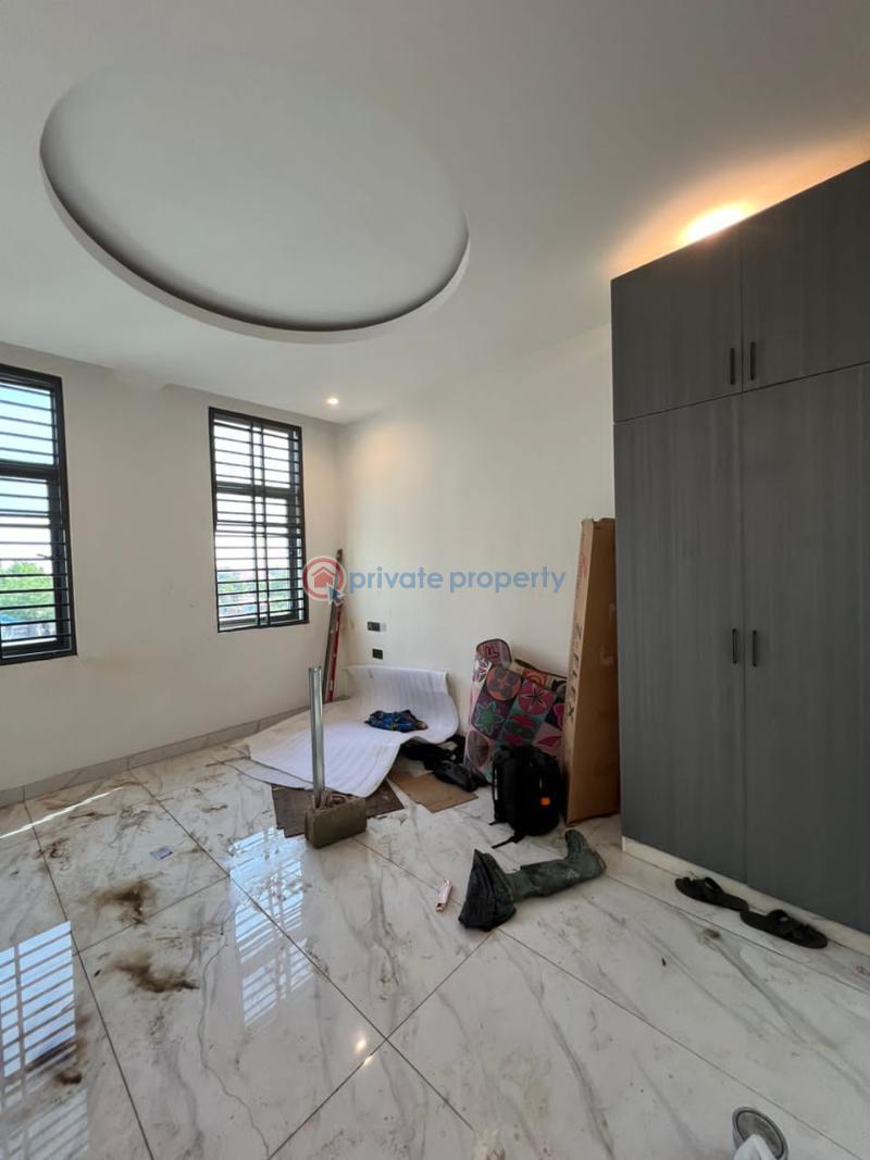 5 bedroom House For Sale Ogbojo East Legon Accra - 11