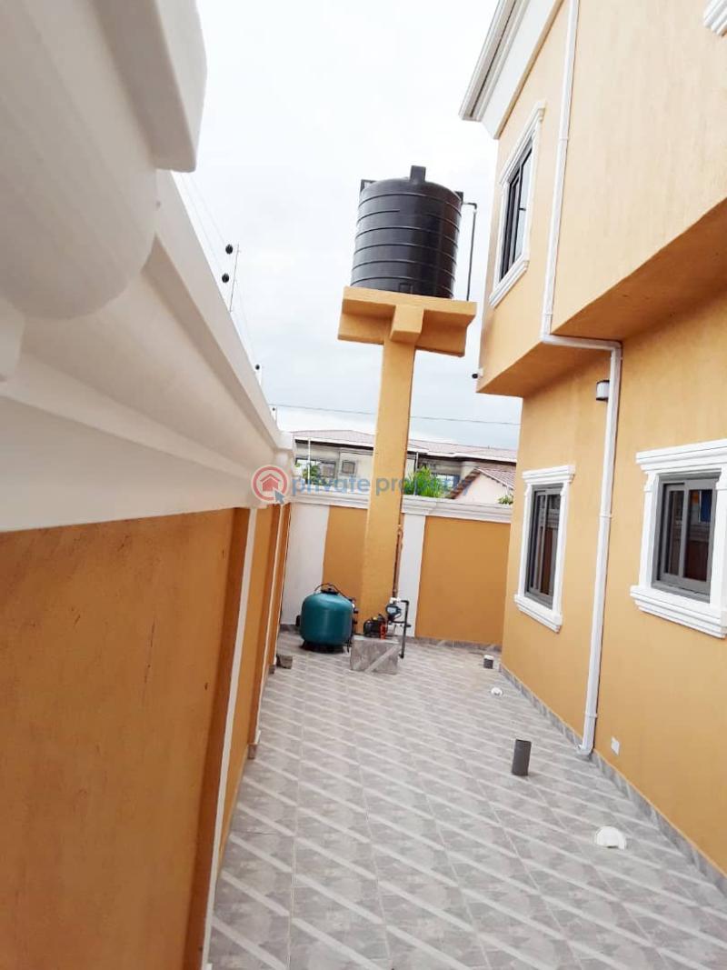 5 bedroom House For Sale Tantra Hills Close To The Achimota Mall Accra - 3