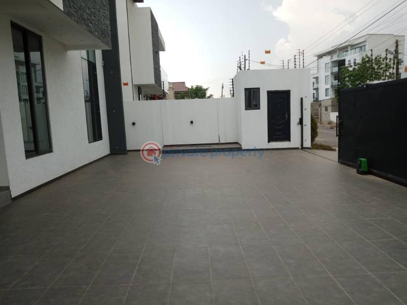 5 bedroom House For Sale School Junction East Legon Accra - 3