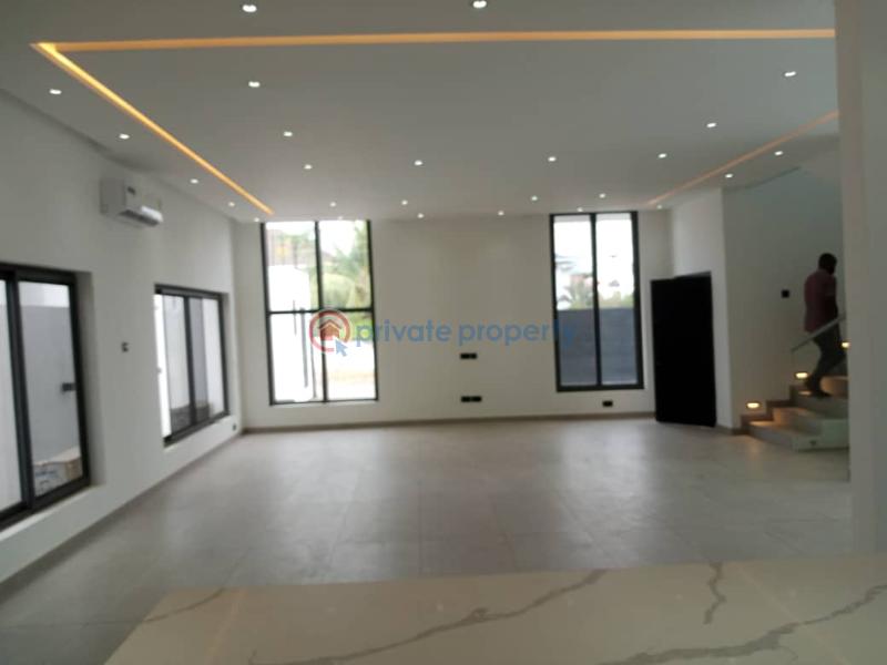 5 bedroom House For Sale School Junction East Legon Accra - 5