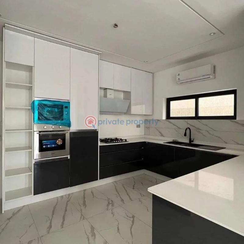 5 bedroom House For Sale East Legon Hills Accra - 3