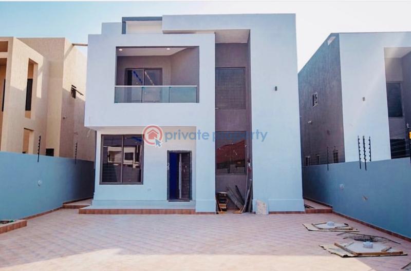 5 bedroom House For Sale Lakeside Estates. Adenta Municipal Accra - 0