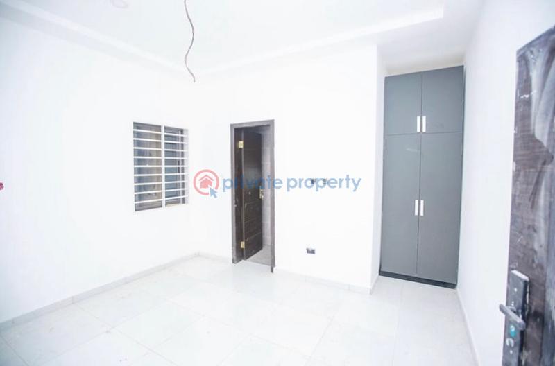 5 bedroom House For Sale Lakeside Estates. Adenta Municipal Accra - 7