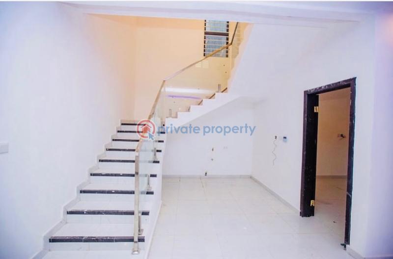 5 bedroom House For Sale Lakeside Estates. Adenta Municipal Accra - 3