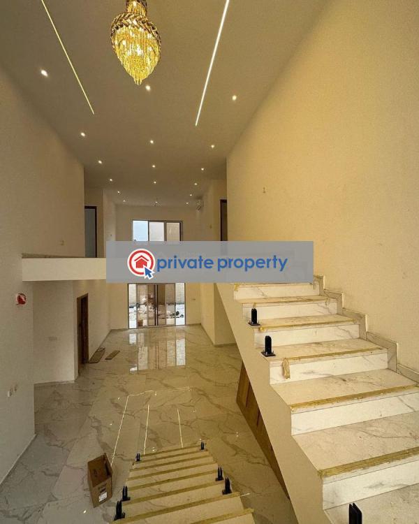 5 bedroom Detached Duplex For Sale Spintex Accra - 2