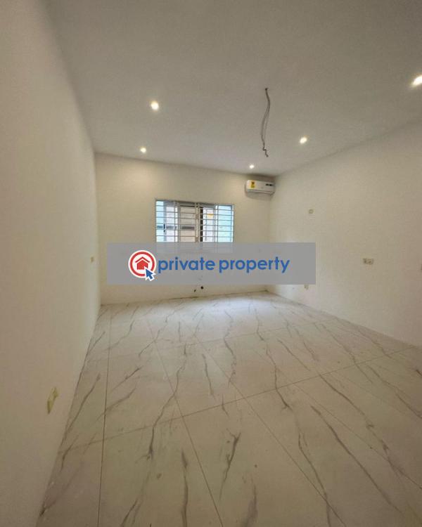 5 bedroom Detached Duplex For Sale Spintex Accra - 9