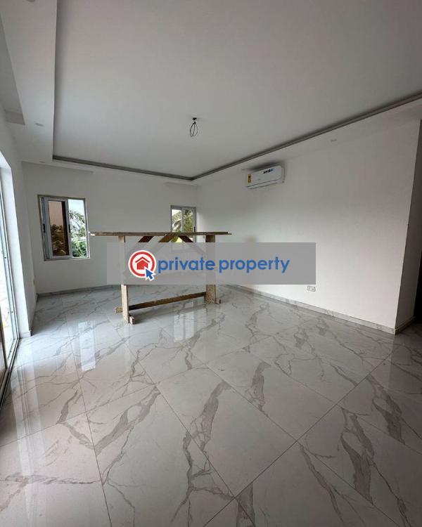 5 bedroom Detached Duplex For Sale Spintex Accra - 3
