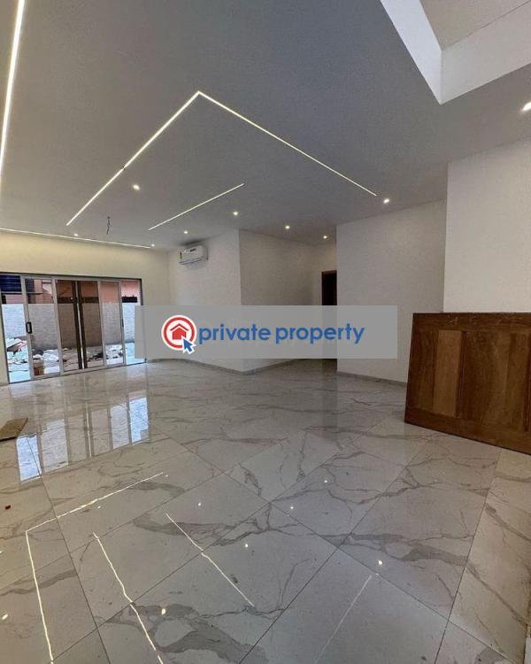 5 bedroom Detached Duplex For Sale Spintex Accra - 1