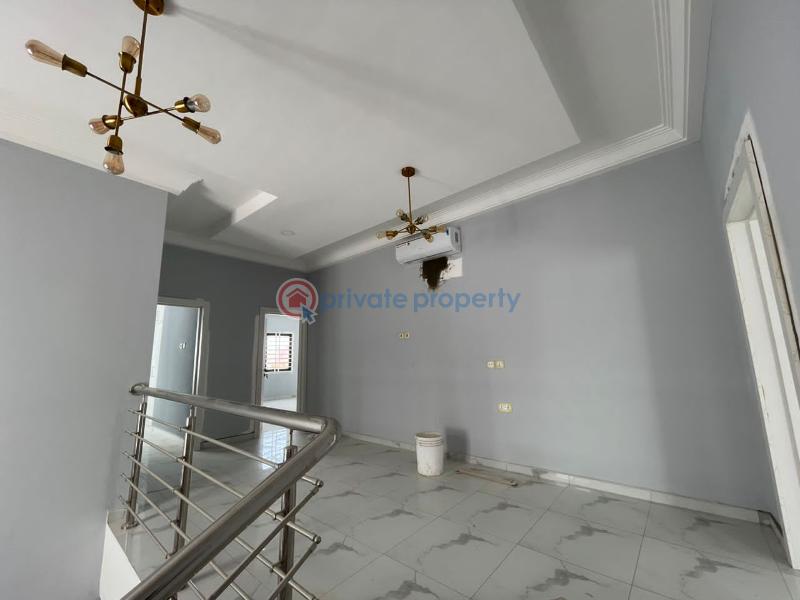 4 bedroom House For Sale Com 18 Comm 18 Spintex Accra - 23