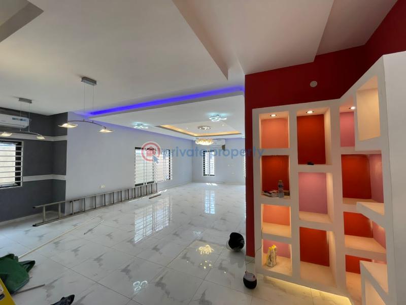 4 bedroom House For Sale Com 18 Comm 18 Spintex Accra - 7