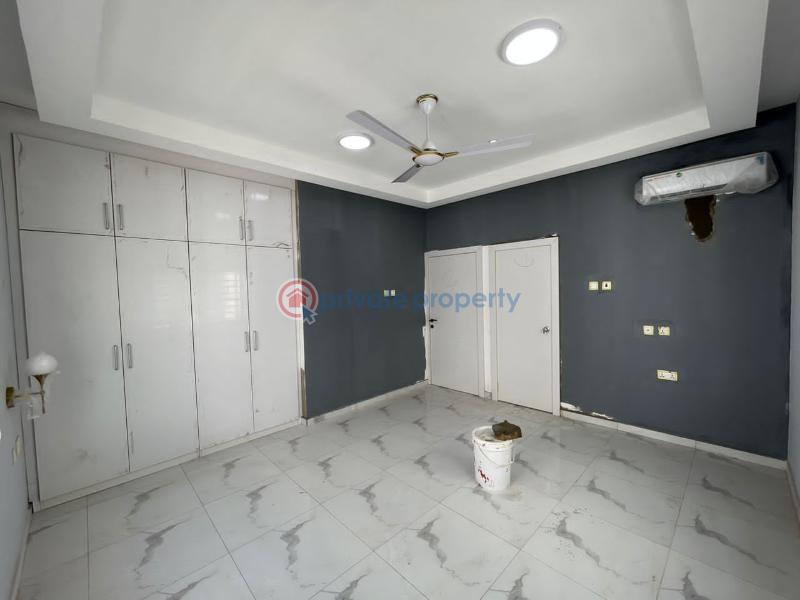 4 bedroom House For Sale Com 18 Comm 18 Spintex Accra - 24