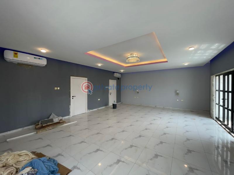 4 bedroom House For Sale Com 18 Comm 18 Spintex Accra - 15
