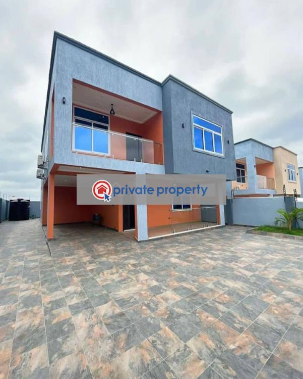 4 bedroom House For Sale &nbsp;oyarifa La Nkwantanang Madina Municipal Accra - 1