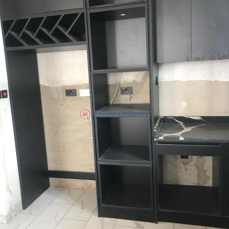 5 bedroom House For Sale Abelemkpe Accra - 9