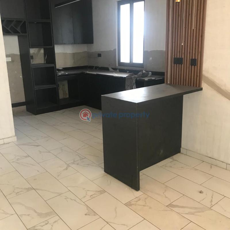 5 bedroom House For Sale Abelemkpe Accra - 8