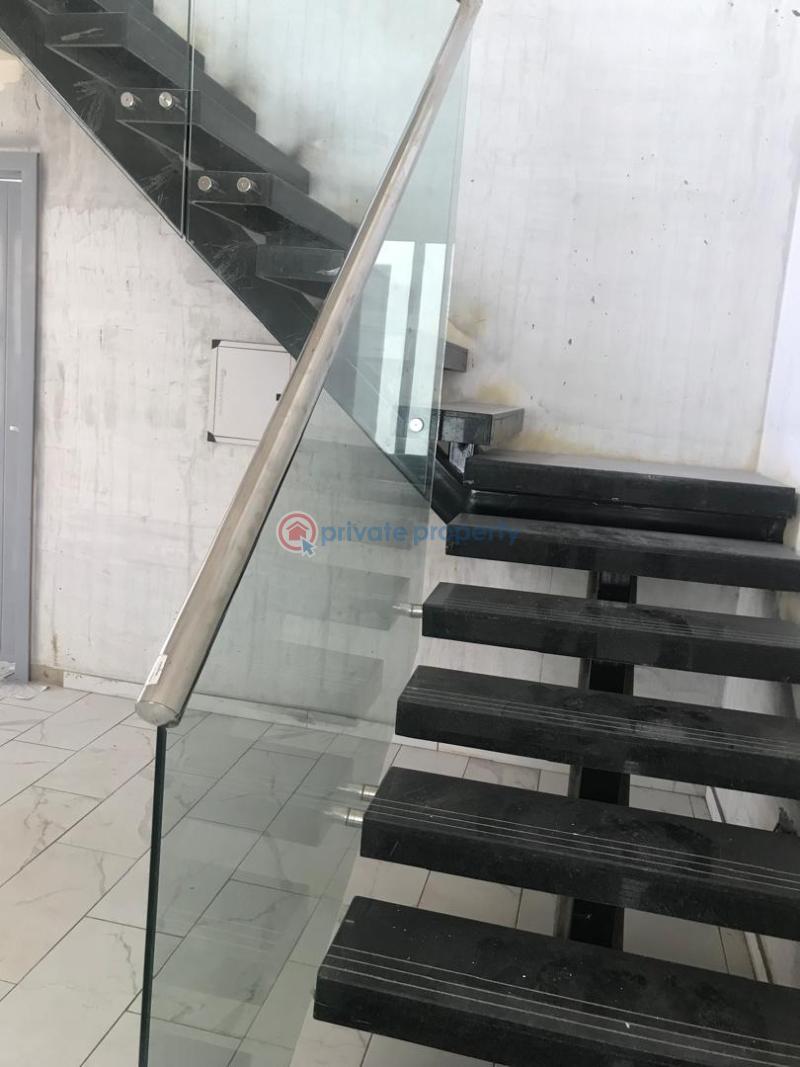 5 bedroom House For Sale Abelemkpe Accra - 6