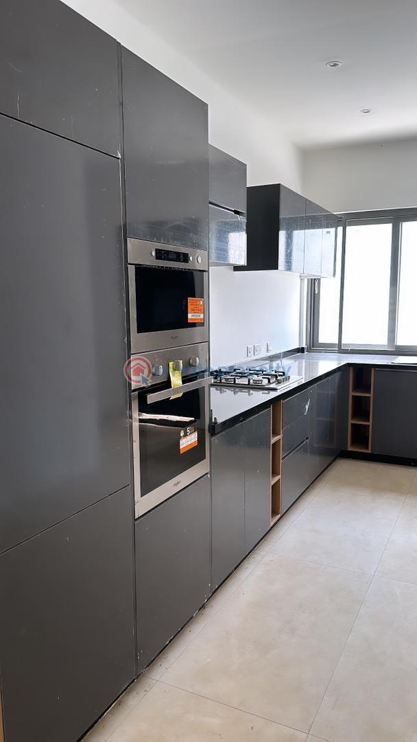 4 bedroom Townhouse For Sale Burma Hills Tse Addo Accra - 6