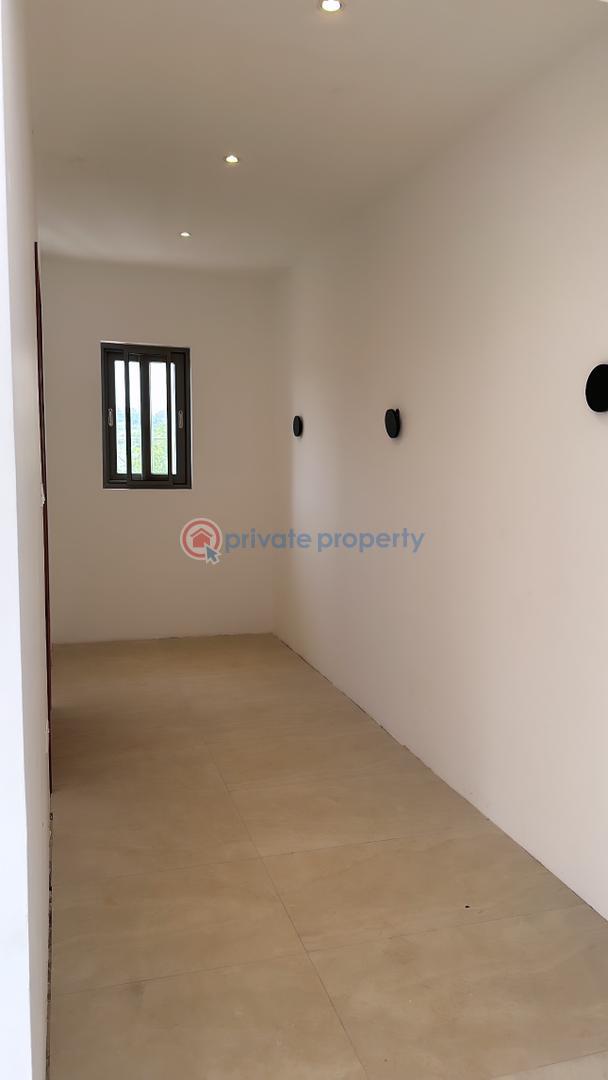 4 bedroom Townhouse For Sale Burma Hills Tse Addo Accra - 13