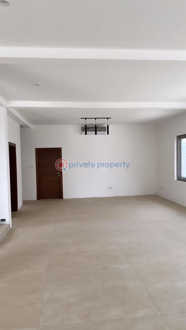 4 bedroom Townhouse For Sale Burma Hills Tse Addo Accra - 12