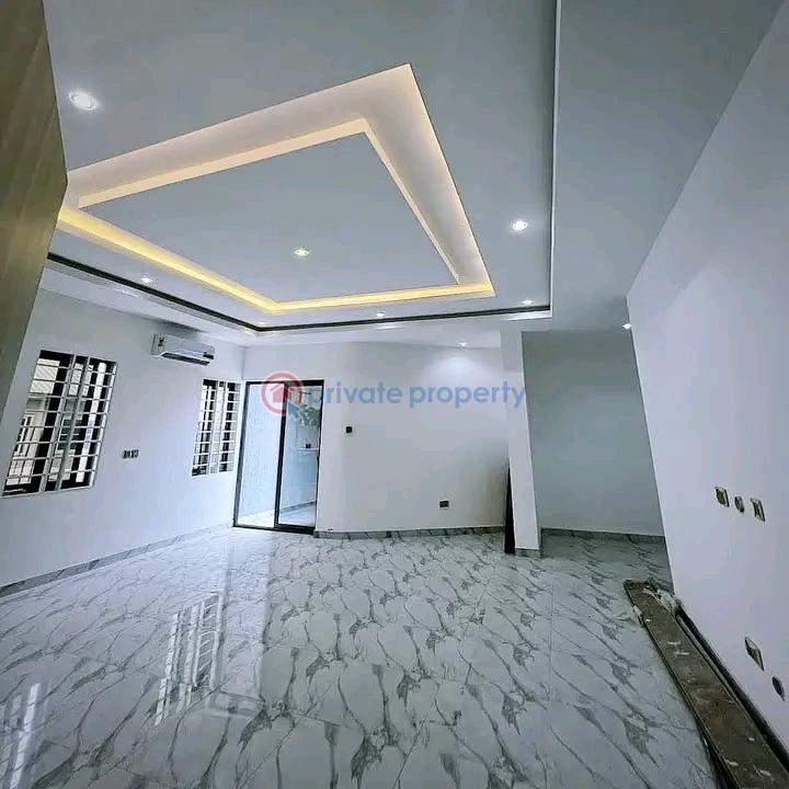 4 bedroom House For Sale Ogbojo East Legon Accra - 1