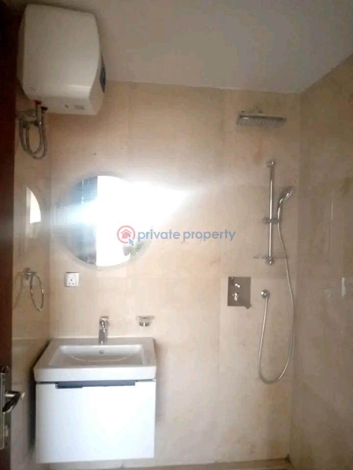 4 bedroom House For Sale Dzorwulu Accra - 4