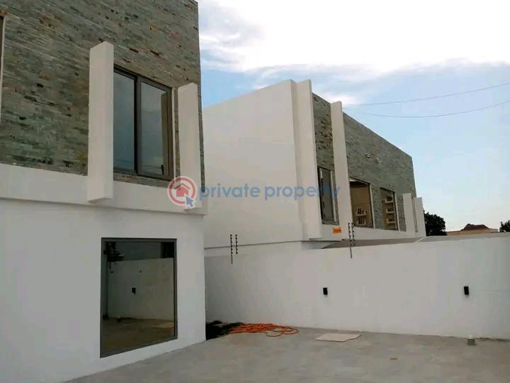 4 bedroom House For Sale Dzorwulu Accra - 1