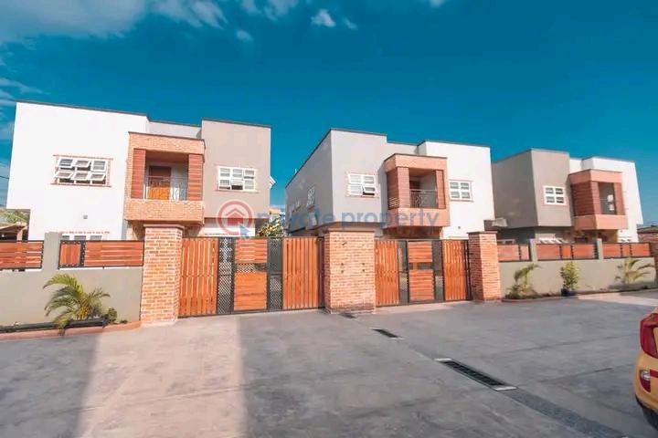 4 bedroom Townhouse For Sale Adjiringanor East Legon Accra - 0
